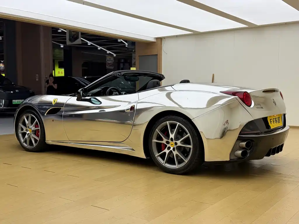 Ferrari California T — миниатюра 10