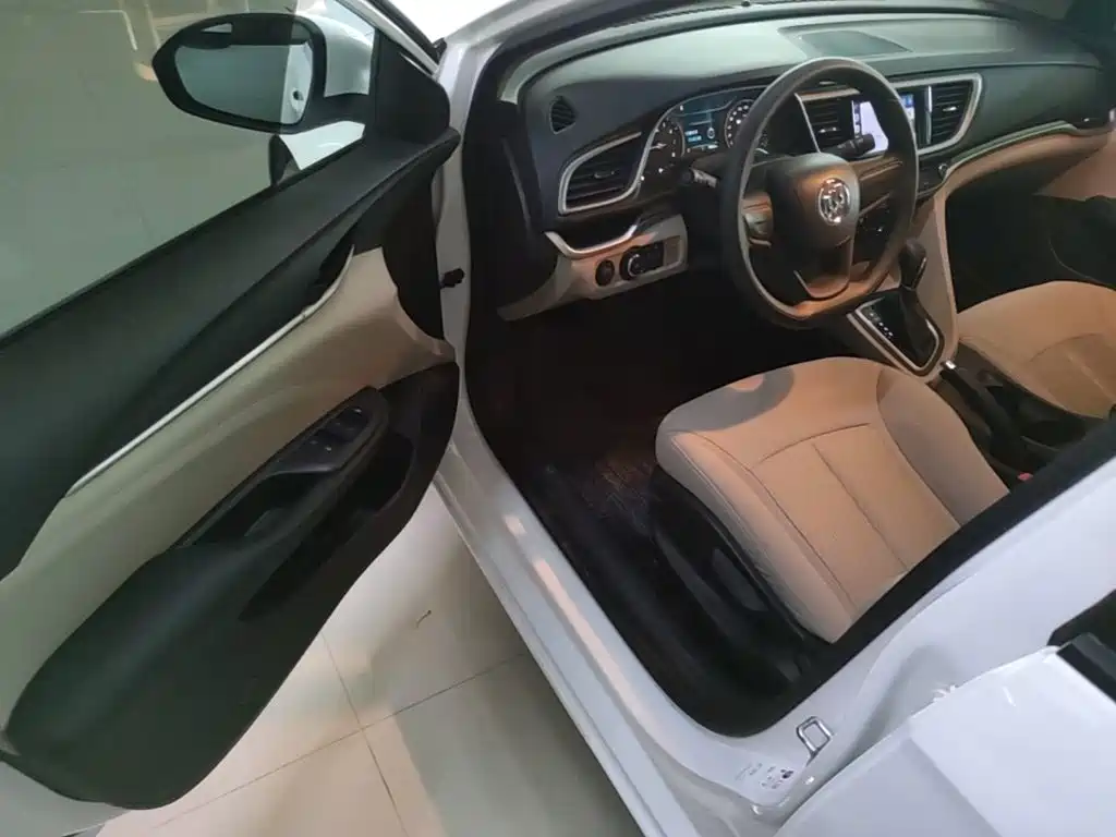 Buick Excelle — миниатюра 16