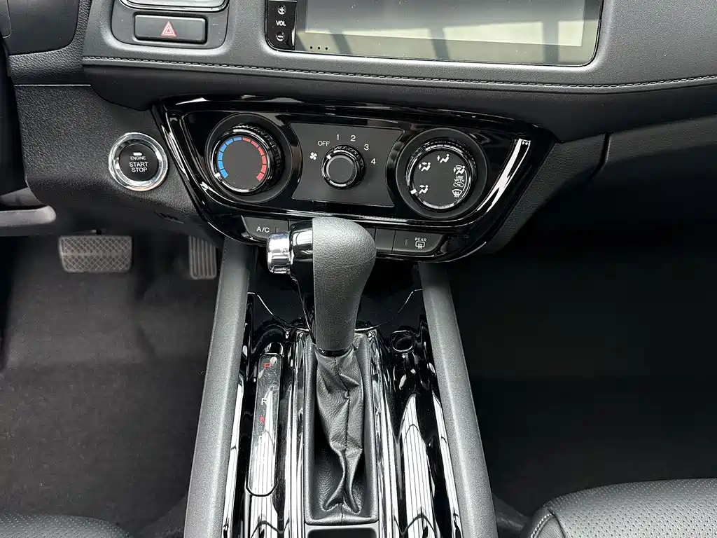 Honda Vezel — фотографии объявления, Фото 14