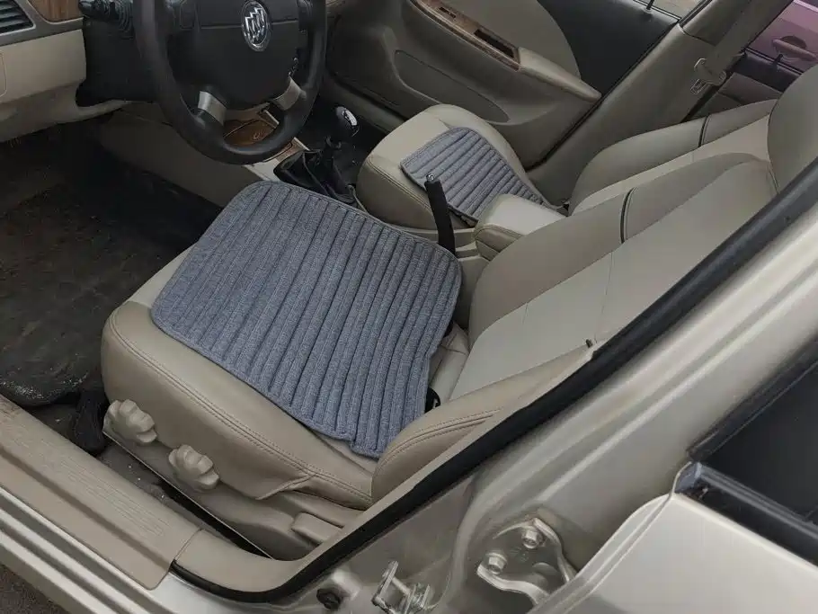 Buick Excelle — миниатюра 9