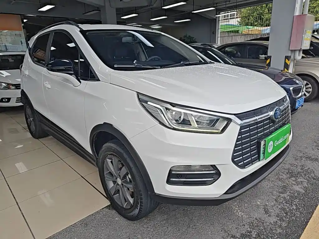 BYD Yuan EV — миниатюра 4