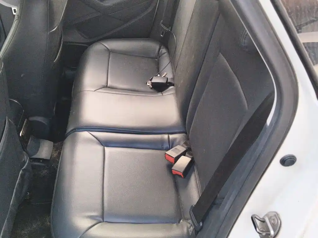 Volkswagen Polo — миниатюра 18