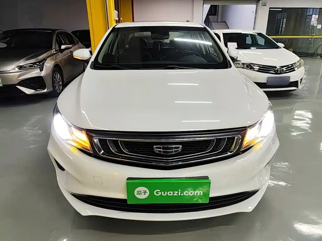Geely Emgrand GL — миниатюра 3