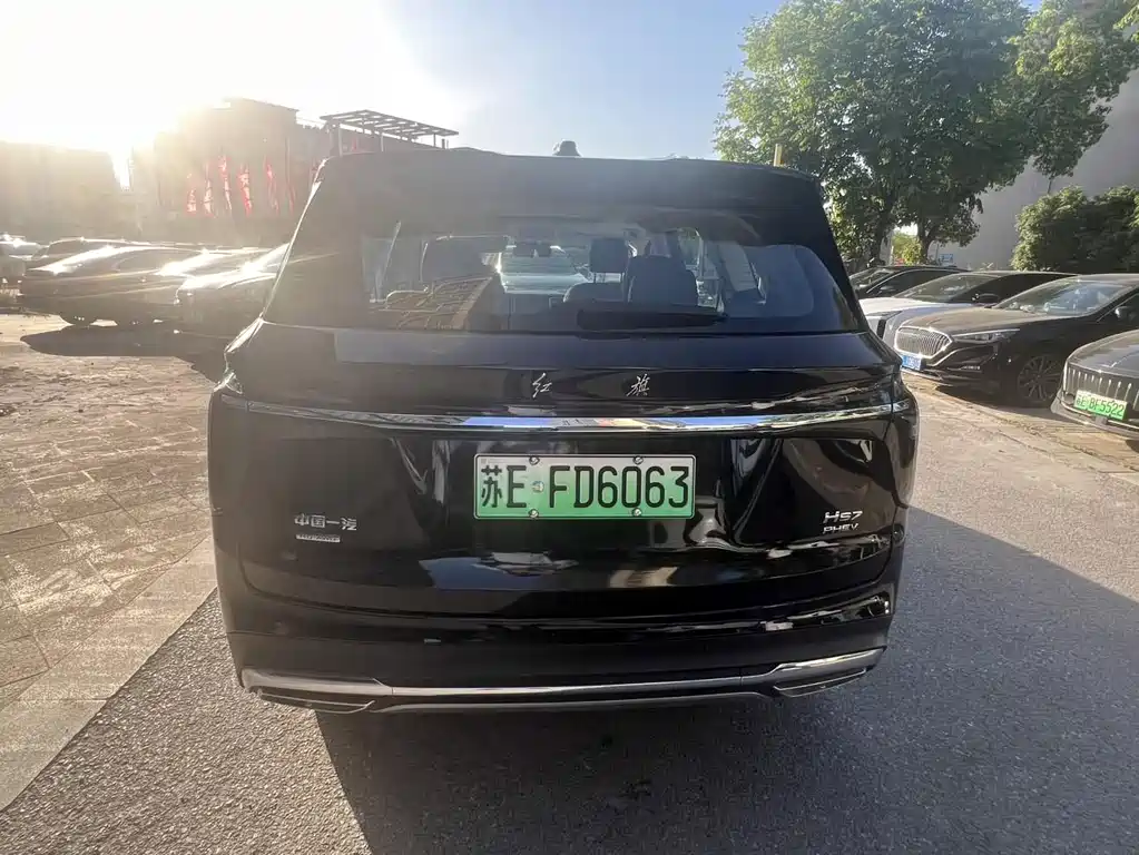 Hongqi HS7 PHEV 2025 2.0T PHEV 200 6 мест