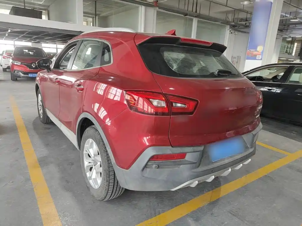 Borgward BX5 — миниатюра 5