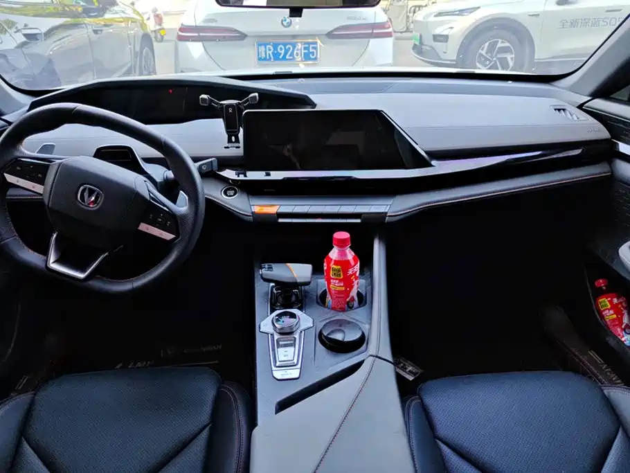 Changan UNI-V — миниатюра 12