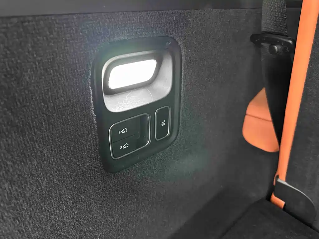Li Auto Li L9 — миниатюра 20