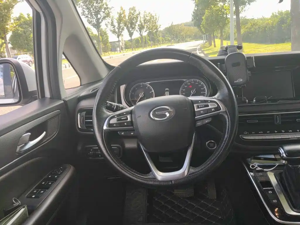 GAC Motor Trumpchi M6 — миниатюра 7