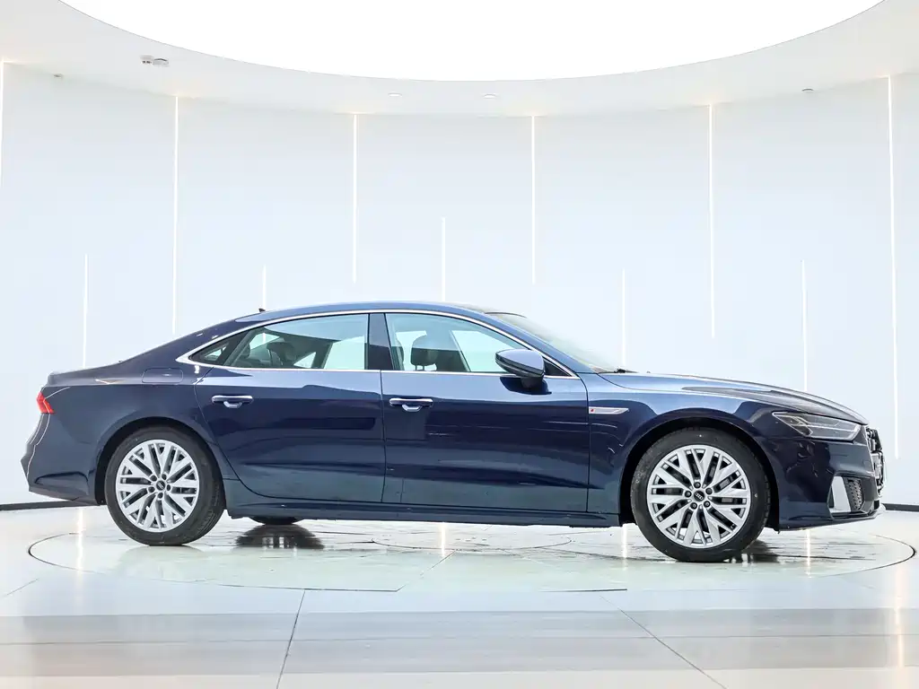 Audi A7L 2024 45TFSI S-line