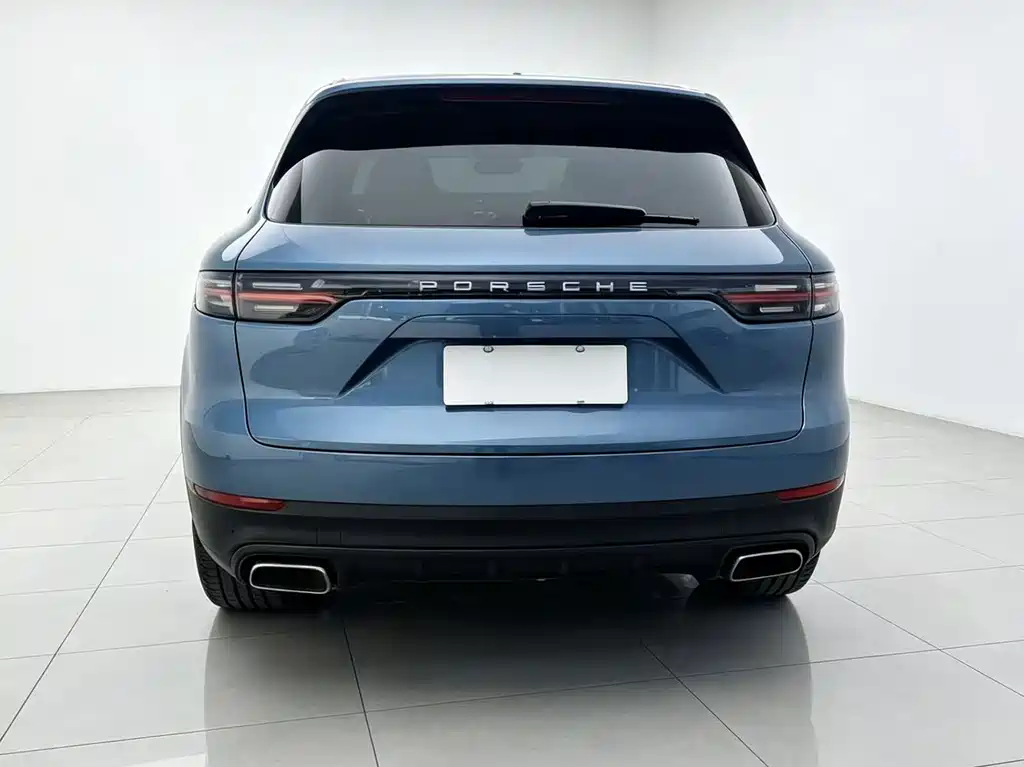 Porsche Cayenne — миниатюра 6