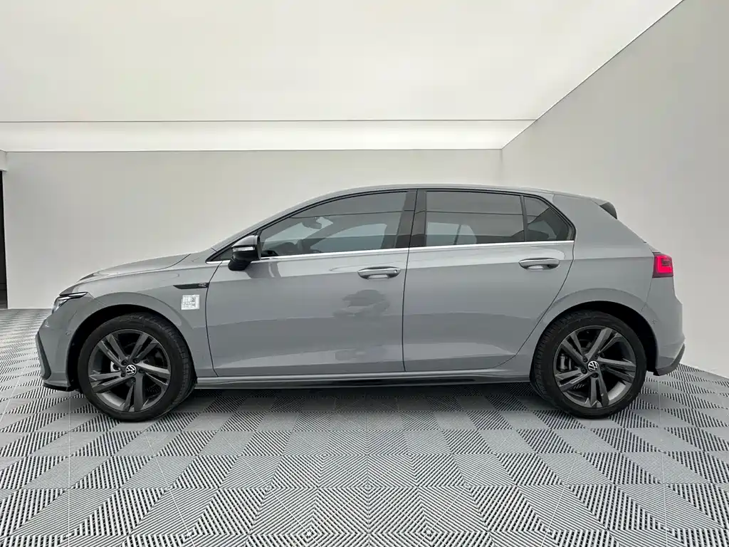 Volkswagen Golf — миниатюра 8
