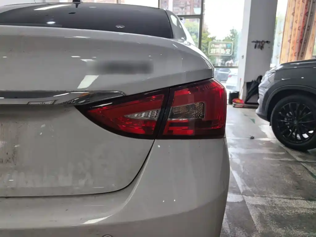 Chery Arrizo 5 — миниатюра 8