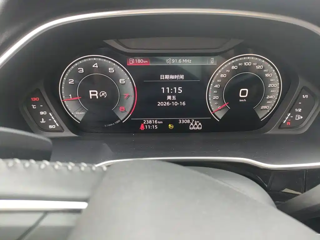 Audi Q3 — миниатюра 8