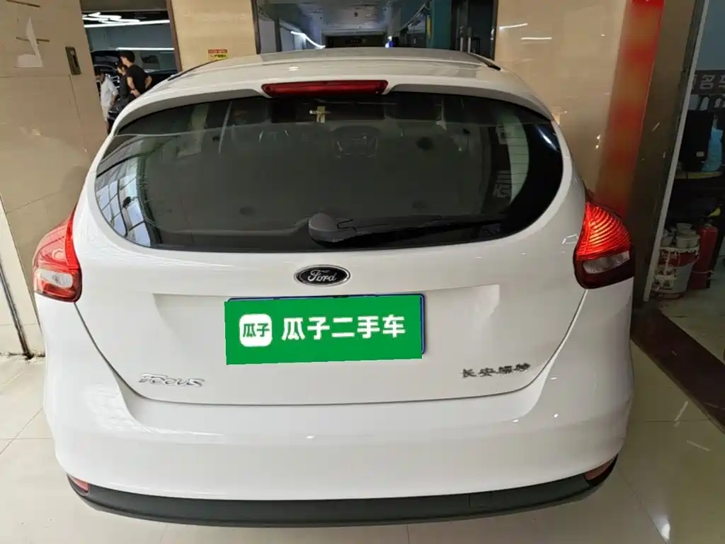 Ford Focus — миниатюра 6