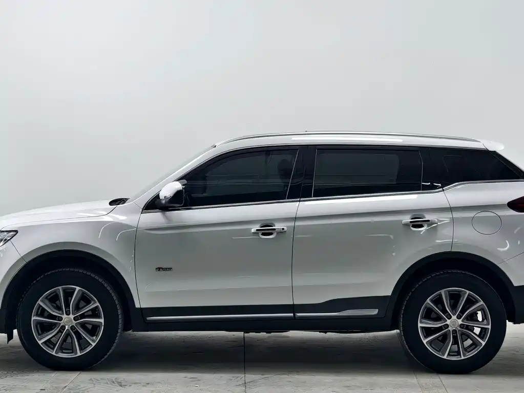 Geely Boyue — миниатюра 7