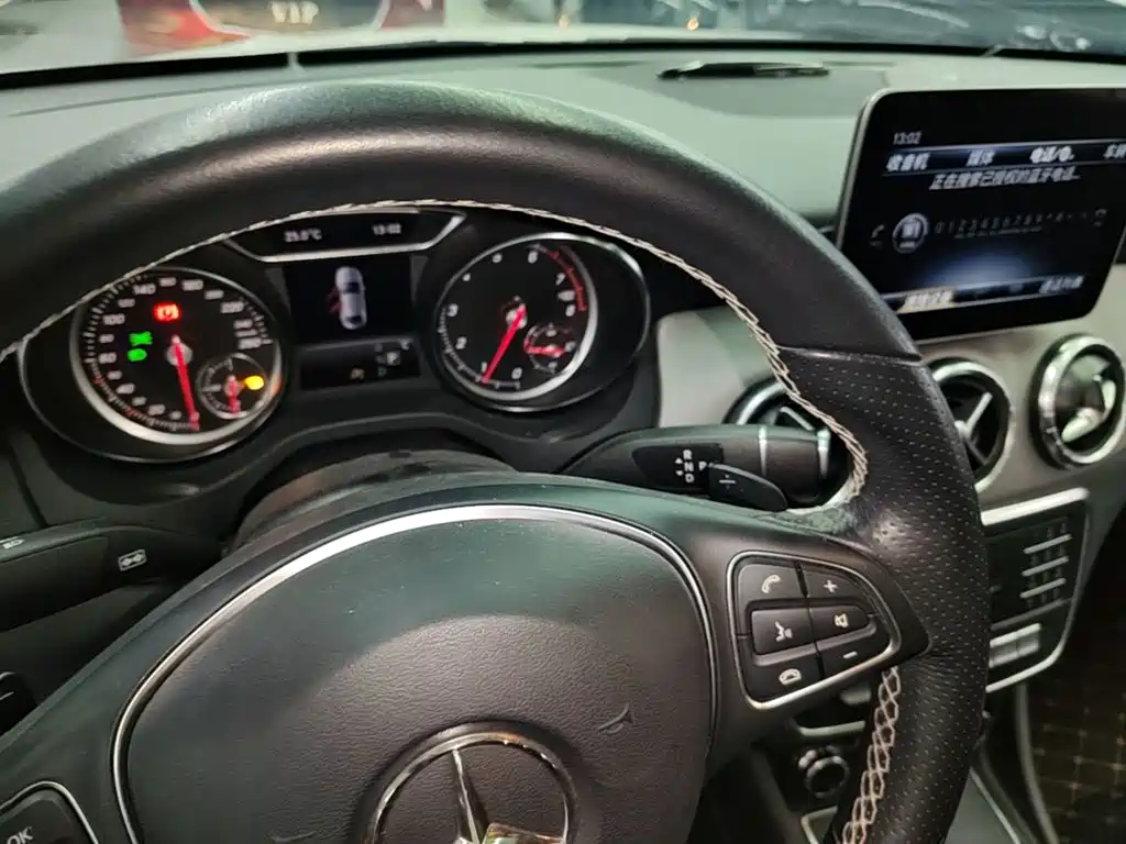 Mercedes-Benz CLA (Import) — миниатюра 14
