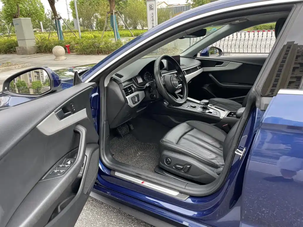 Audi A5 (Import) — миниатюра 5