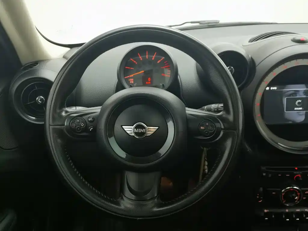 MINI Mini Countryman — миниатюра 11