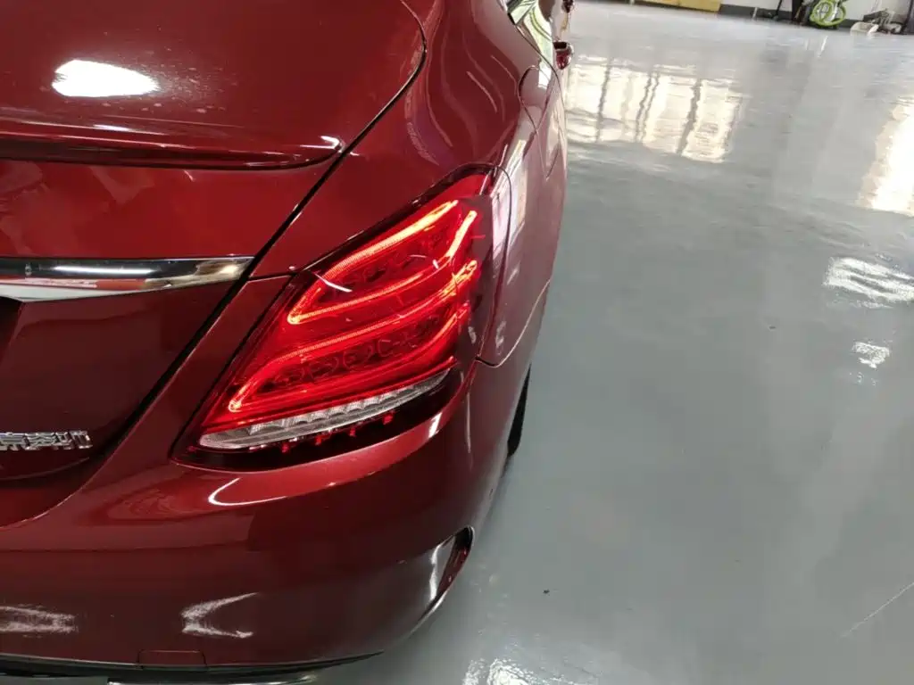 Mercedes-Benz C-Class — миниатюра 8