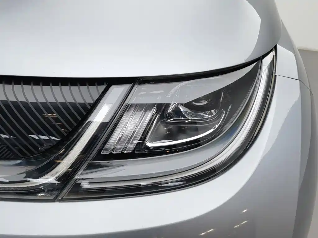 BYD Dolphin — миниатюра 7