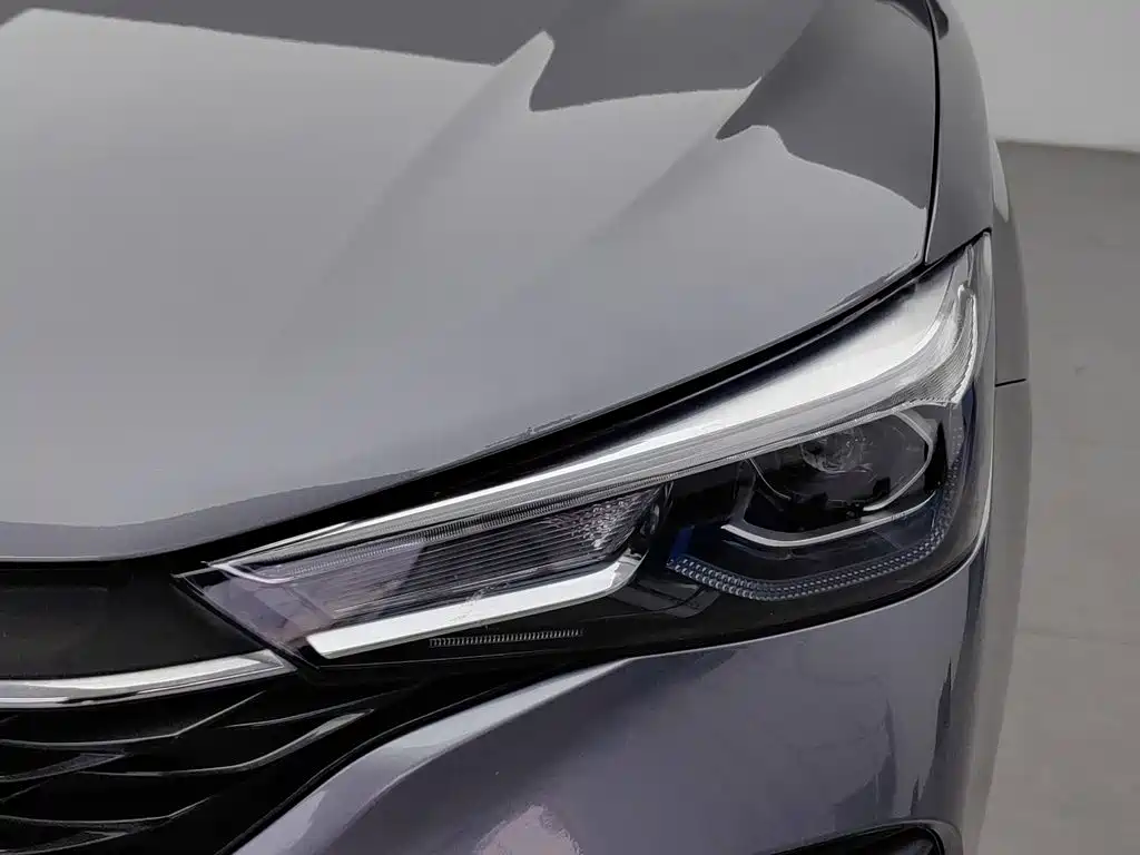Roewe i5 — миниатюра 7