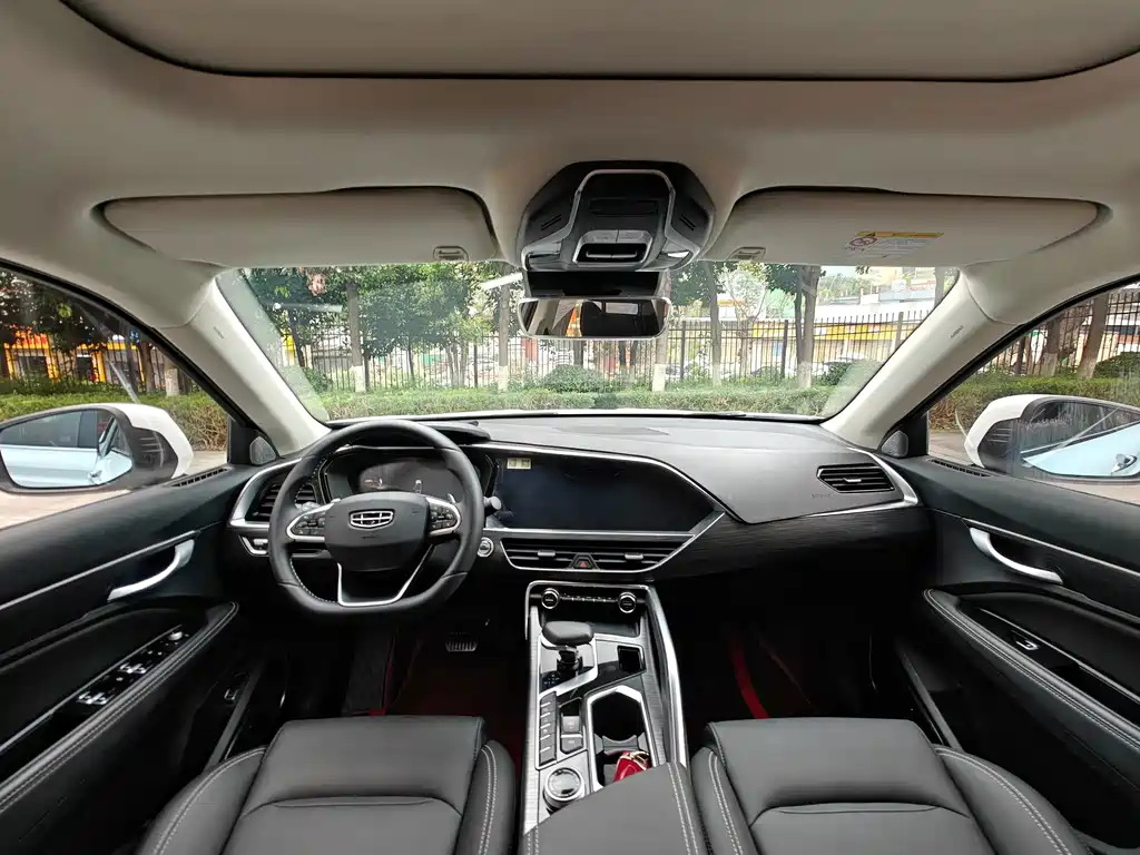 Geely Xingyue — миниатюра 10