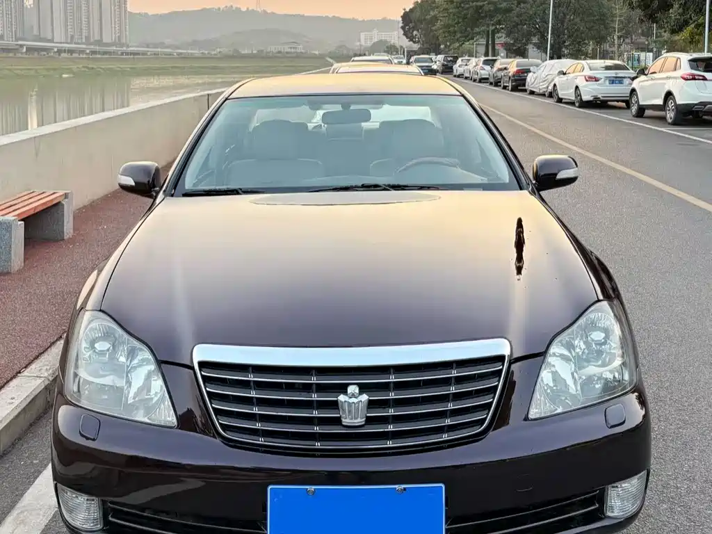Toyota Crown 2006 2.5L Royal