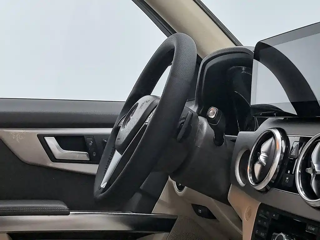 Mercedes-Benz GLK-Class — миниатюра 22