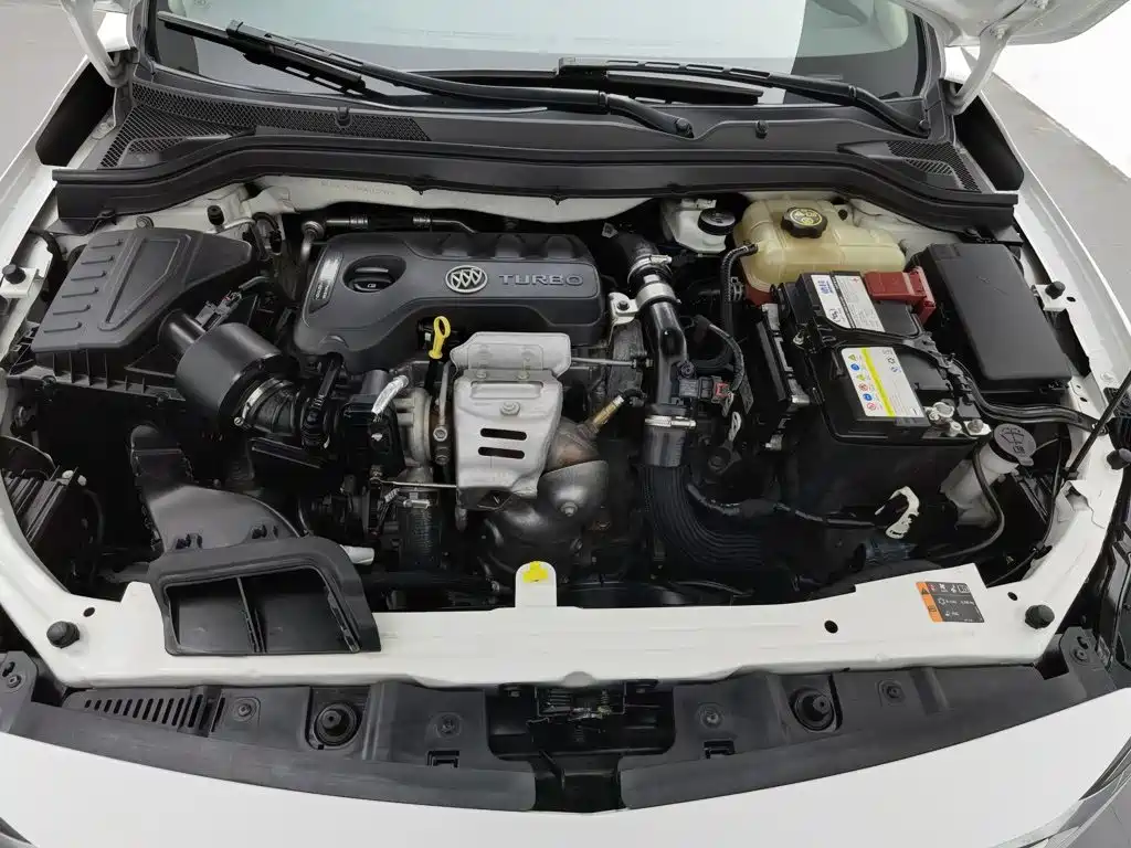 Buick Excelle — миниатюра 6
