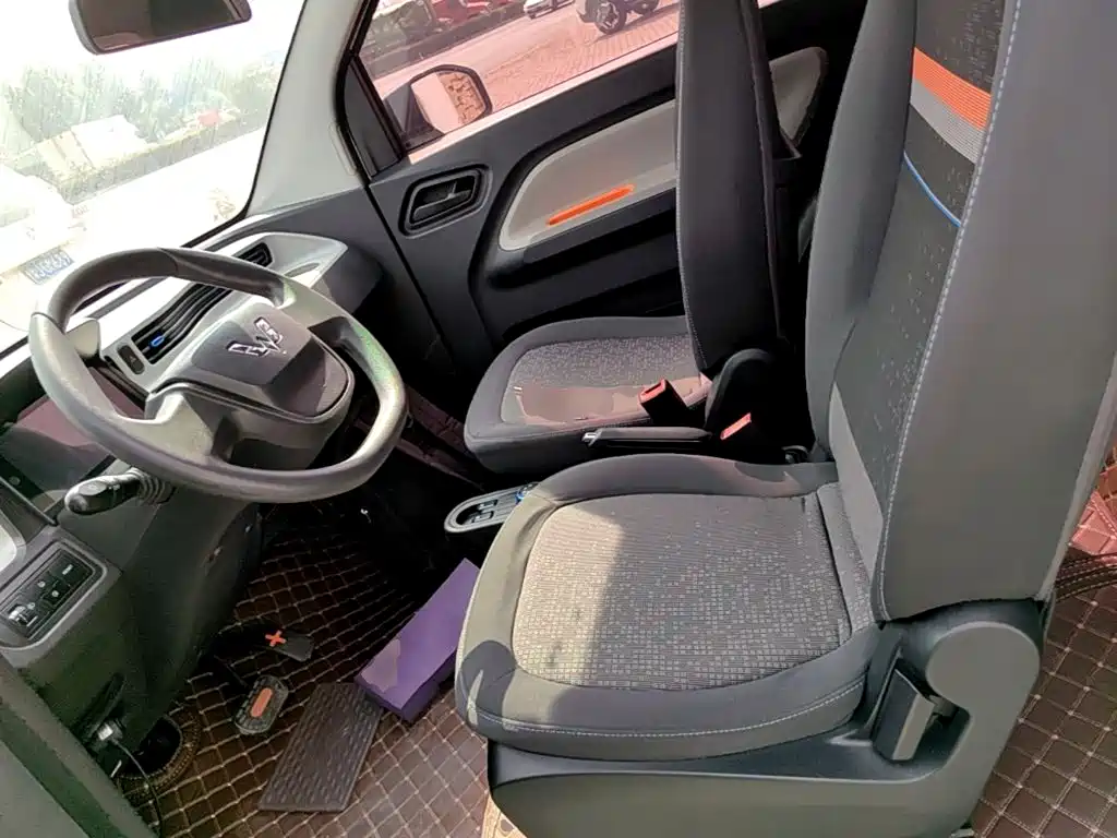 Wuling MINIEV — миниатюра 15