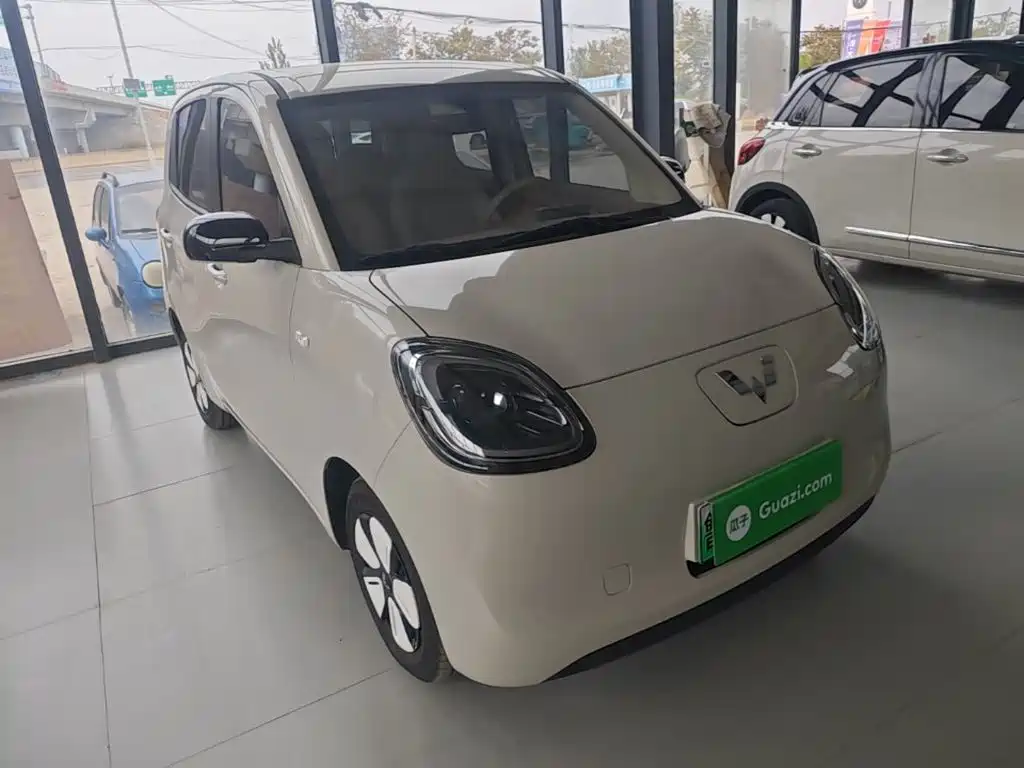 Wuling MINIEV — миниатюра 4