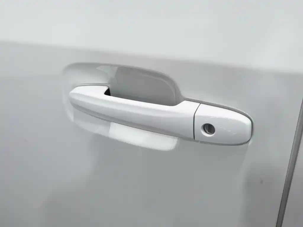 MAXUS G20 — миниатюра 18
