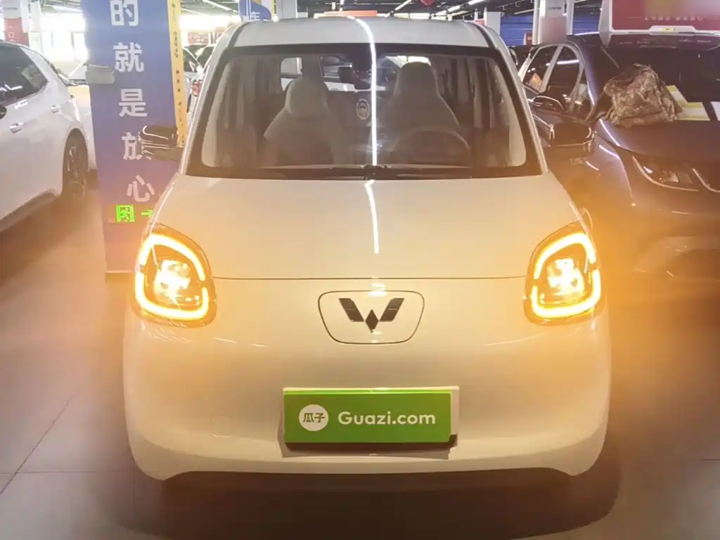Wuling MINIEV — миниатюра 3
