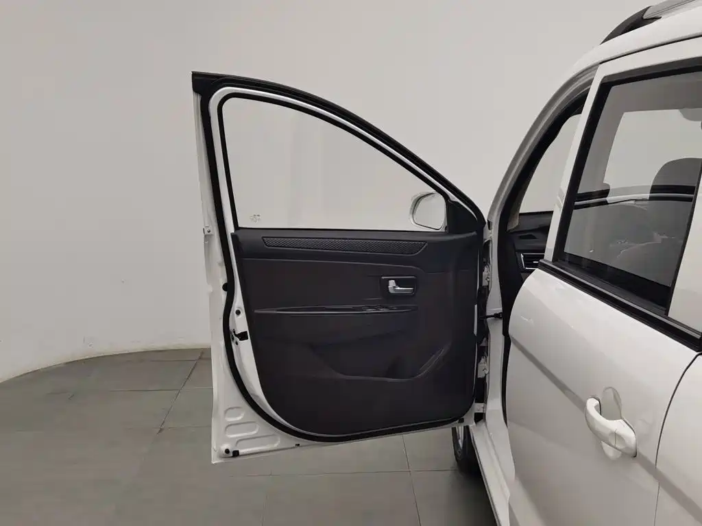 Fengguang Fengguang 330 — миниатюра 8
