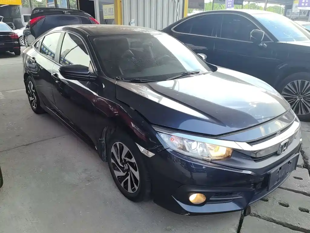Honda Civic — миниатюра 4