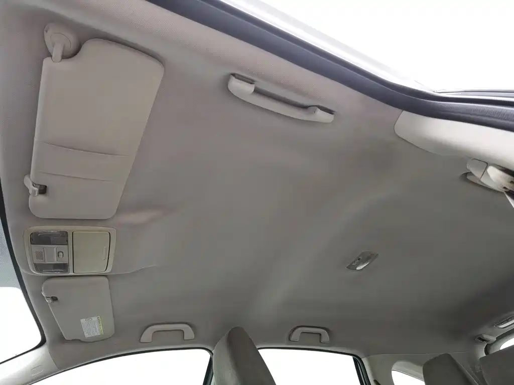 Honda CR-V — миниатюра 14