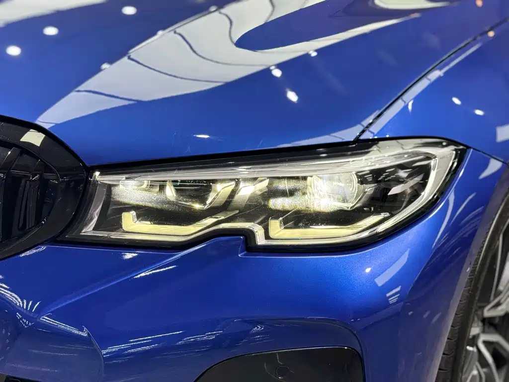 BMW 3 Series — миниатюра 5