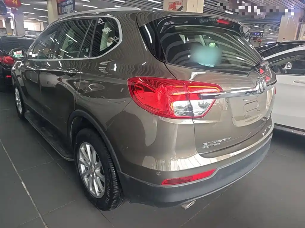 Buick Envision Plus — миниатюра 5