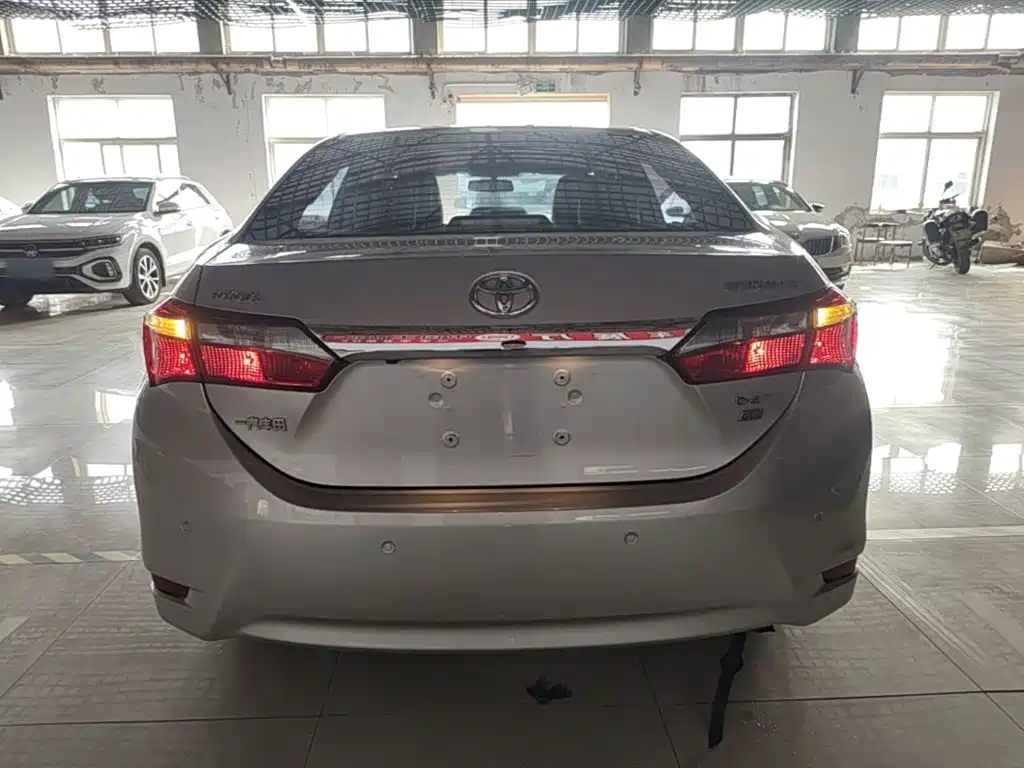 Toyota Corolla — миниатюра 6