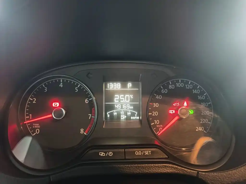 Volkswagen Polo — миниатюра 12