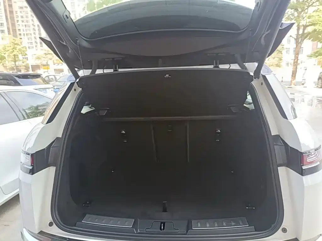 Land Rover Evoque — миниатюра 19