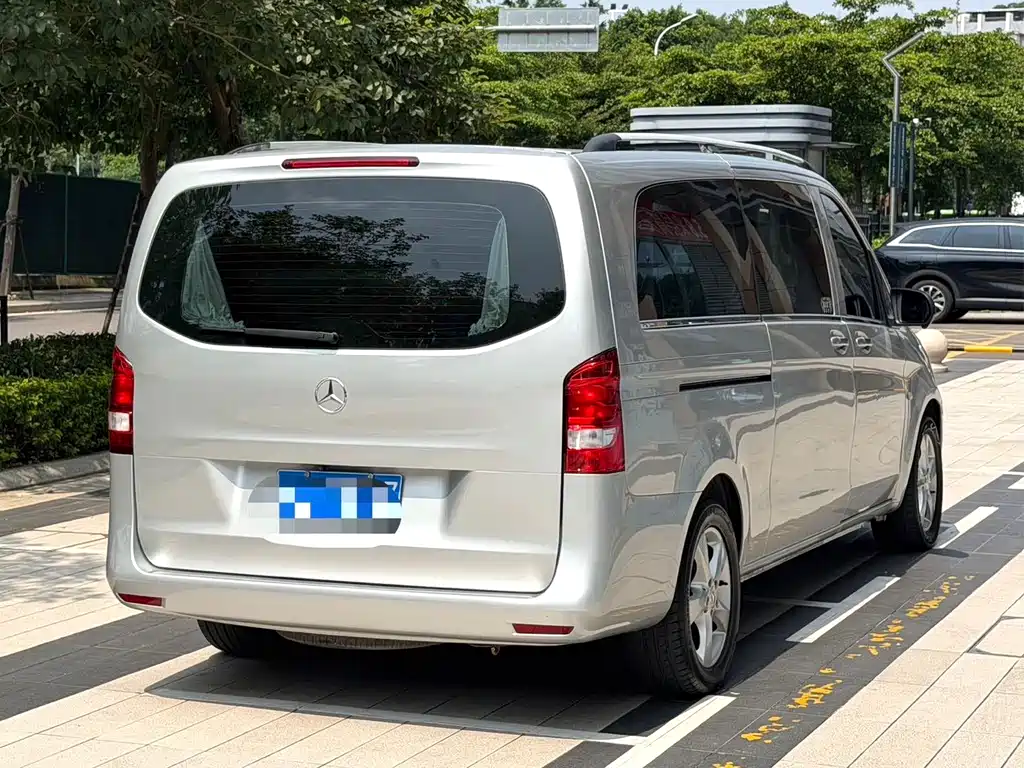 Mercedes-Benz Vito — миниатюра 10