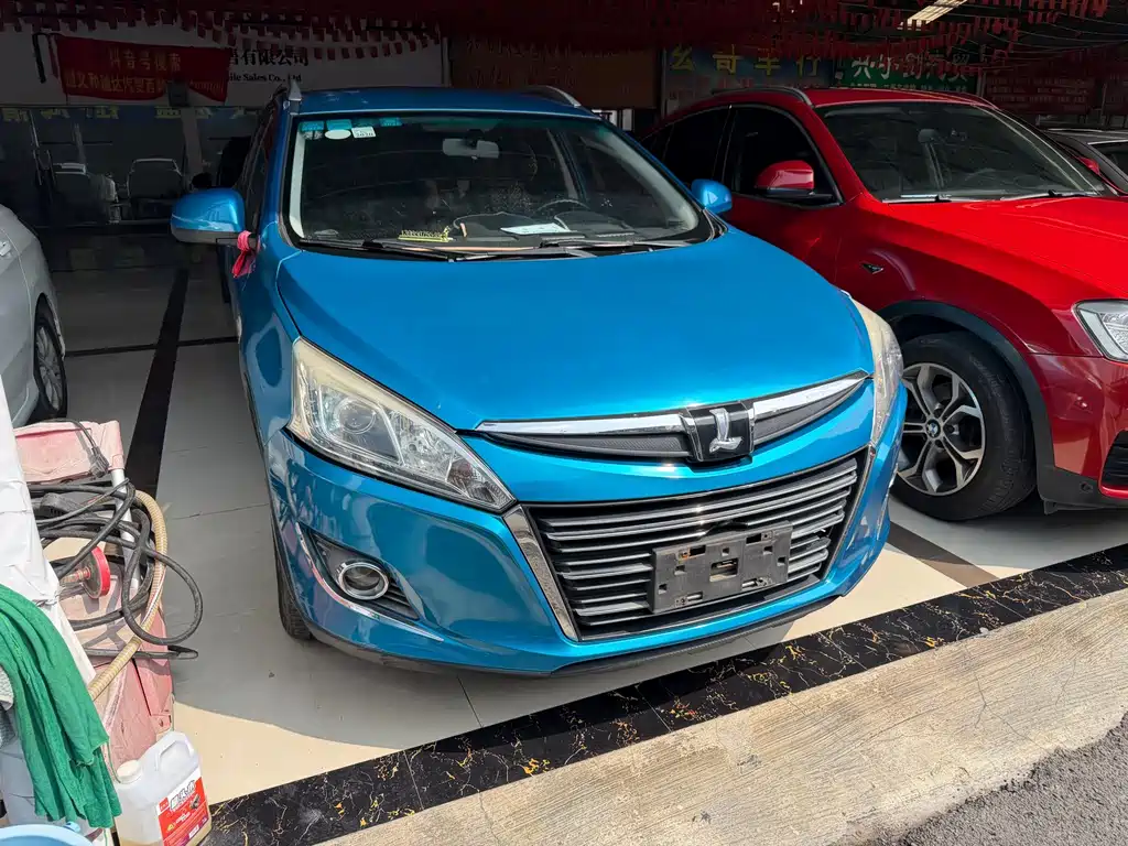 Luxgen U6 — миниатюра 2