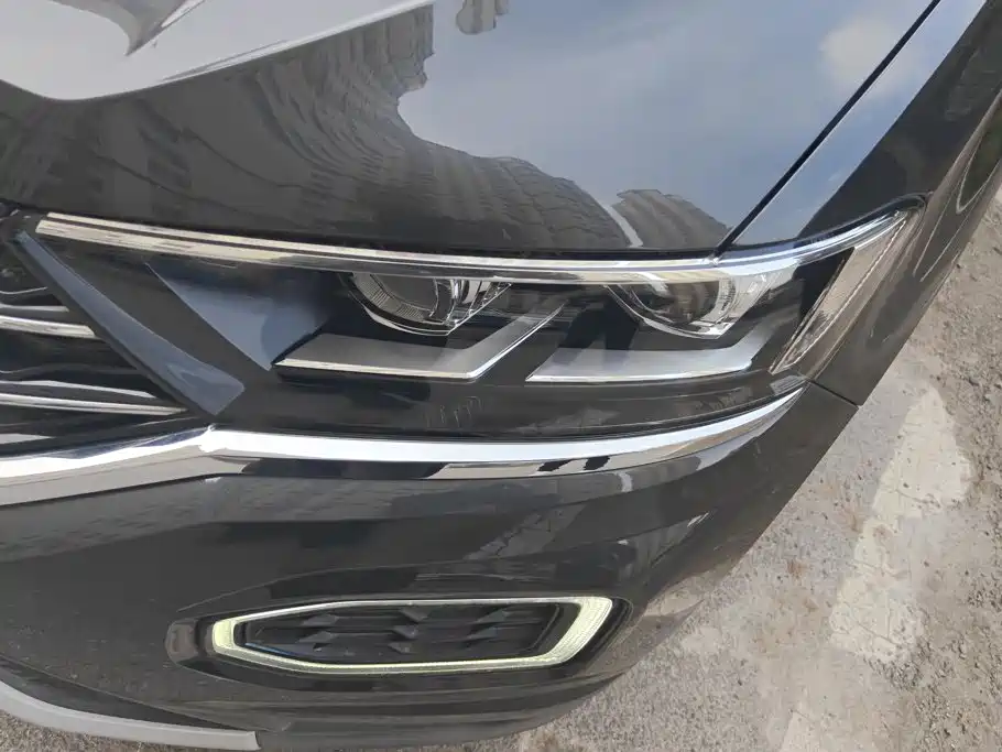 Volkswagen T-Roc — миниатюра 5