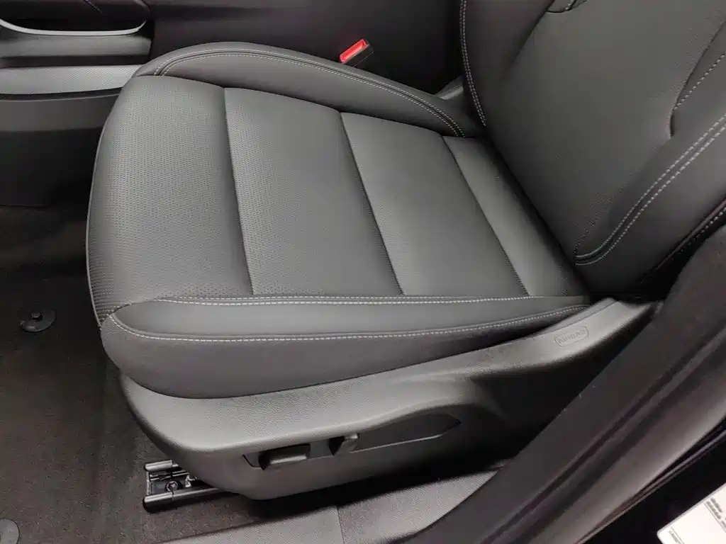 Buick Envision S — миниатюра 20
