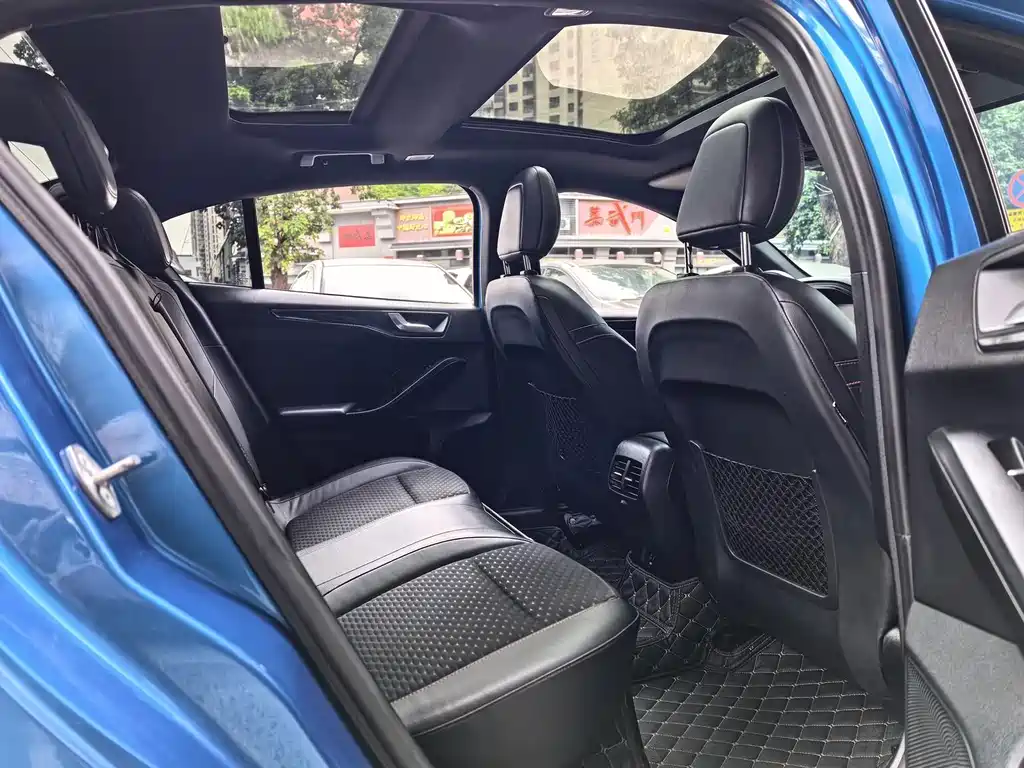 Ford Focus — миниатюра 13