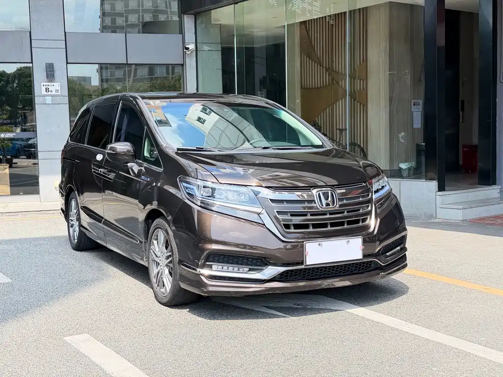 Honda Elysion — миниатюра 3