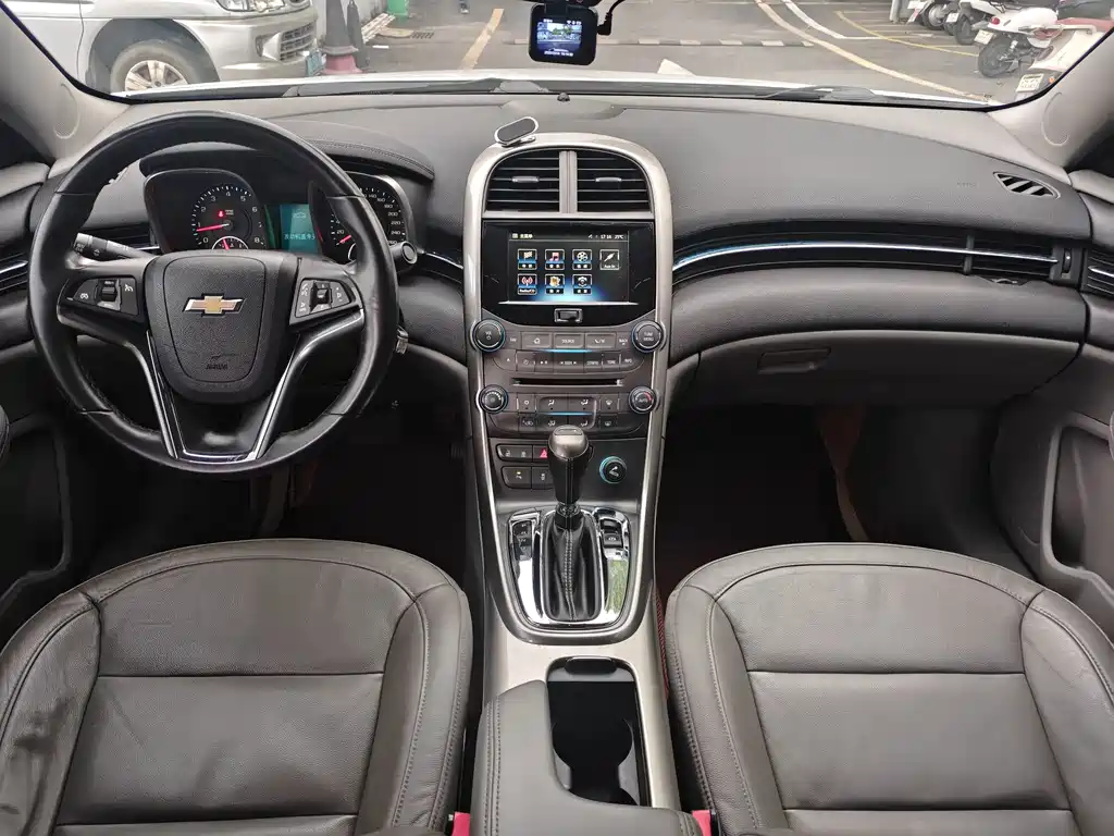 Chevrolet Malibu — миниатюра 9
