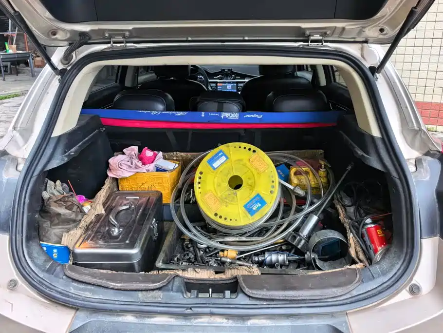 Geely Emgrand GS — миниатюра 4