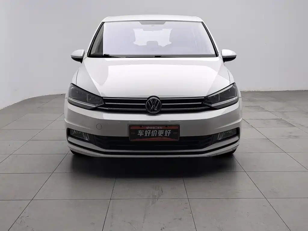 Volkswagen Touran — миниатюра 3